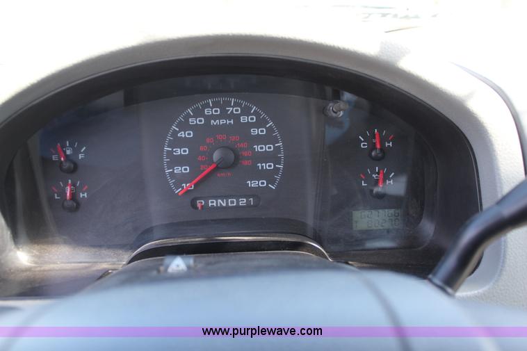 image for item K8997 2008 Ford F150 XL SuperCab pickup truck