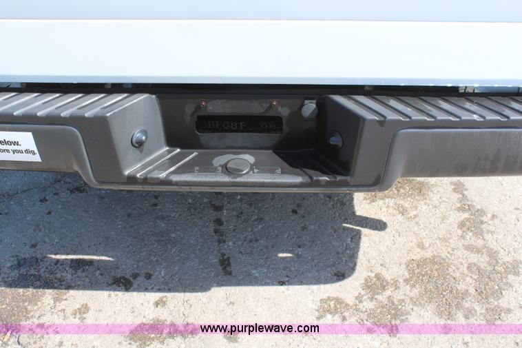 image for item K8997 2008 Ford F150 XL SuperCab pickup truck