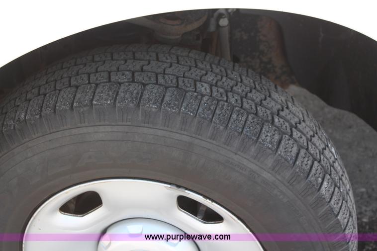 image for item K8997 2008 Ford F150 XL SuperCab pickup truck