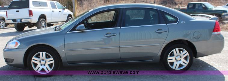 image for item K8998 2008 Chevrolet Impala LT