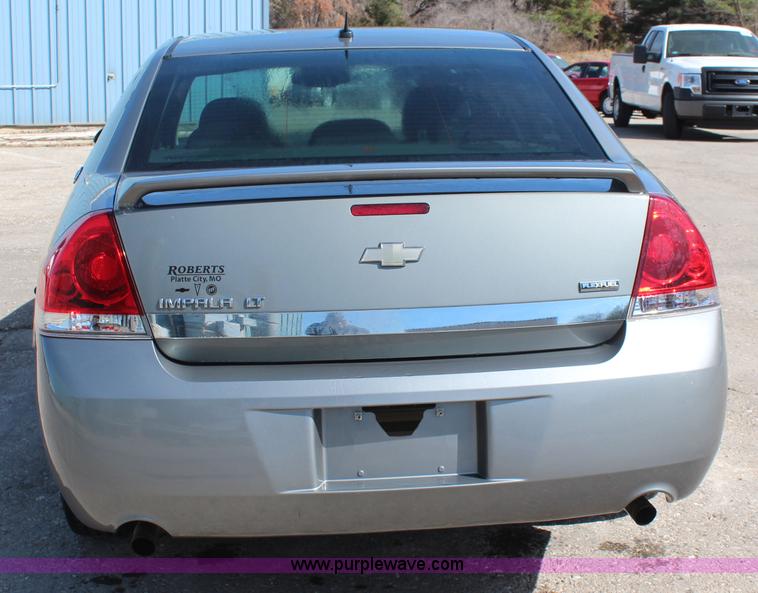 image for item K8998 2008 Chevrolet Impala LT