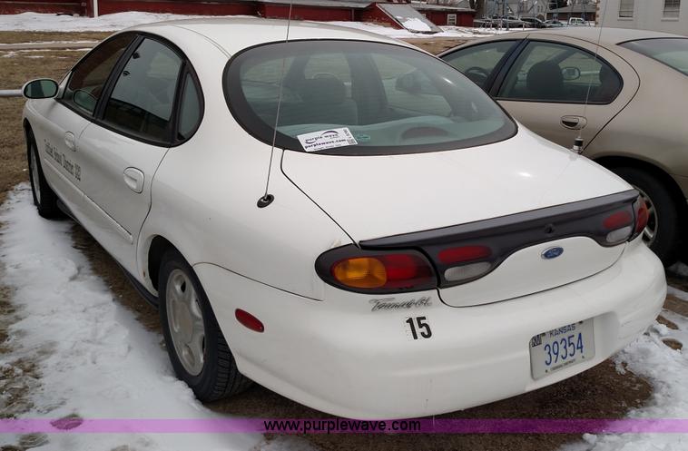 image for item L6700 1997 Ford Taurus GL