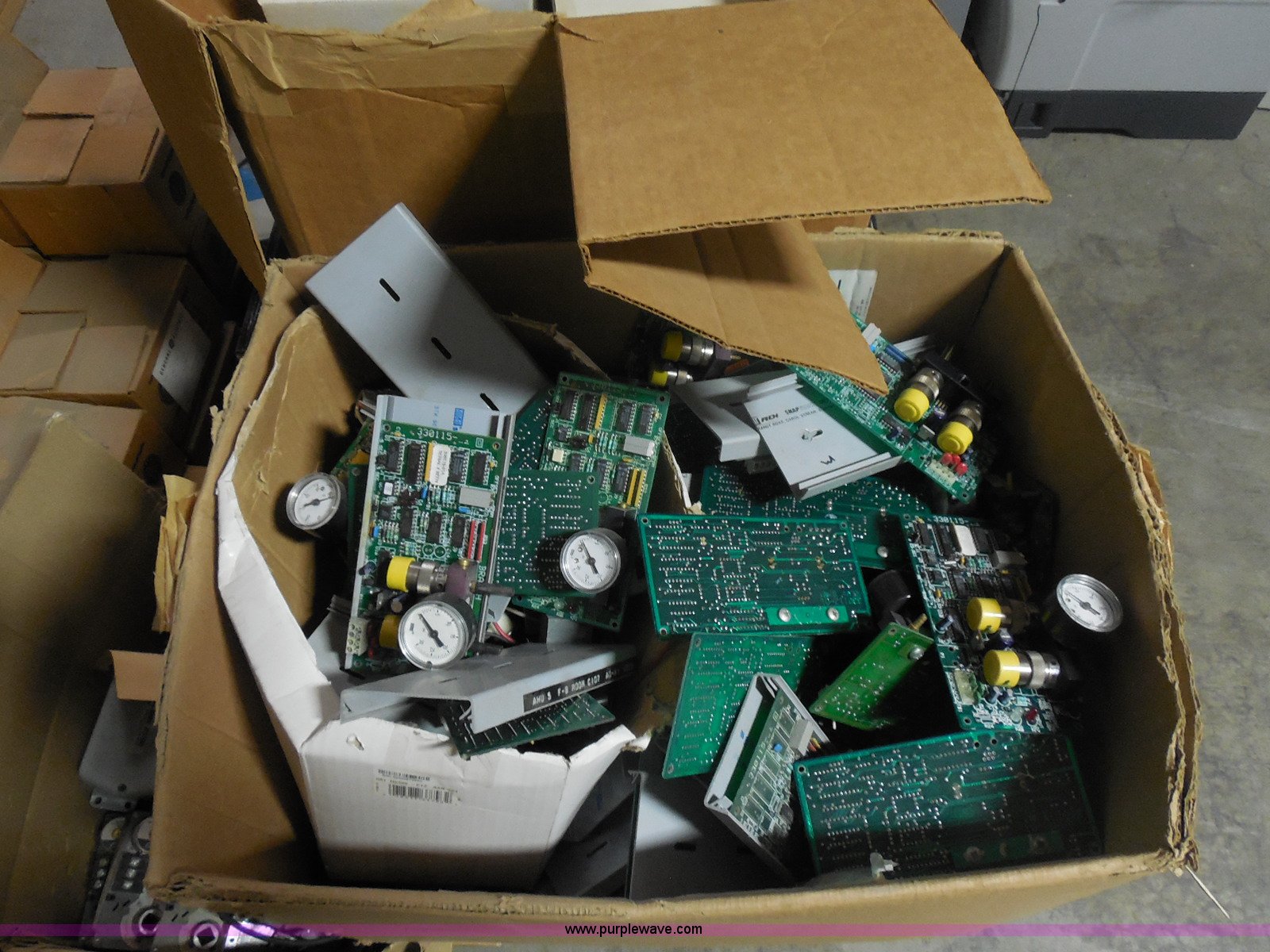 Assorted HVAC supplies in Wichita, KS Item BP9764 sold Purple Wave