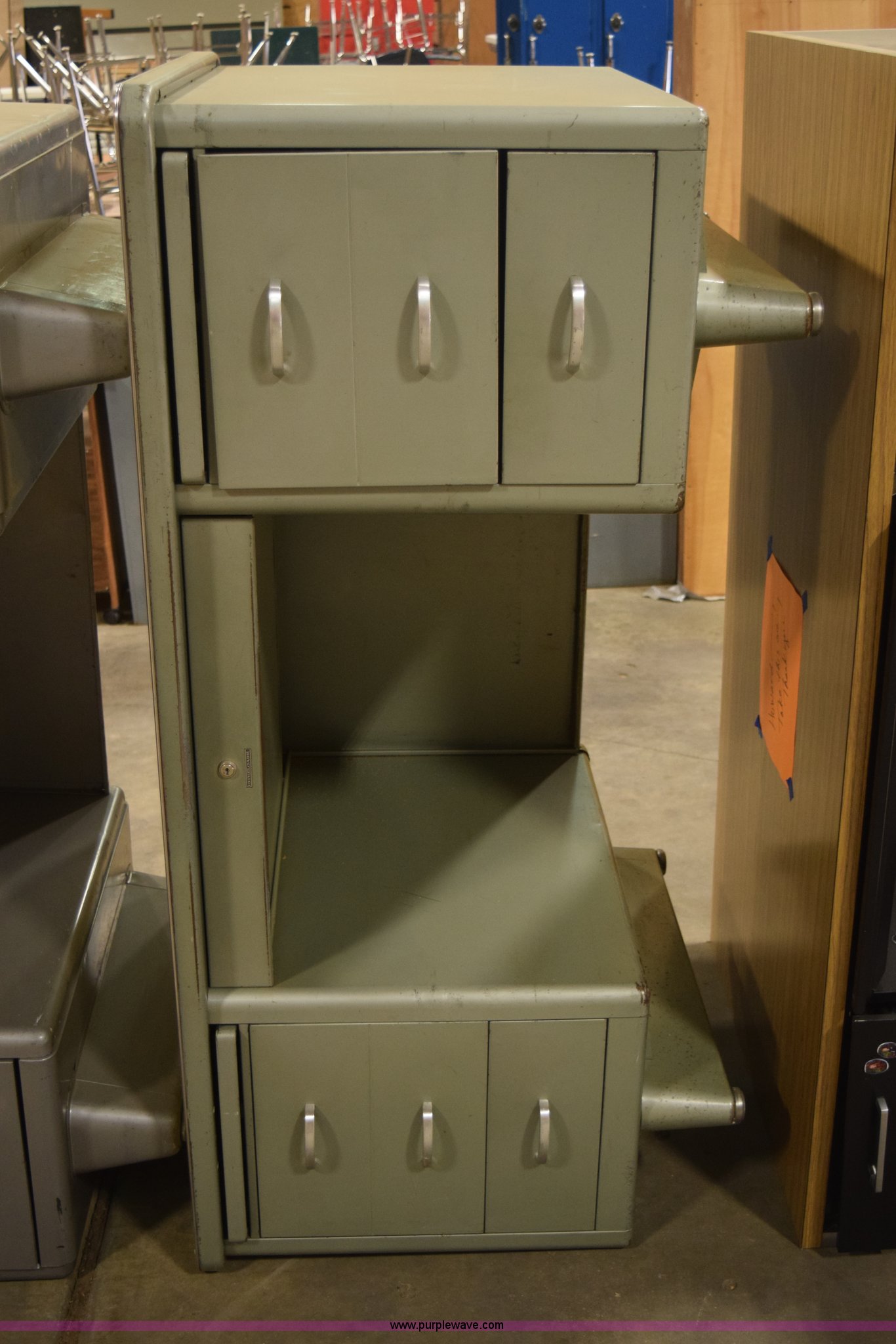 Assorted office desks in Hutchinson, KS Item BP9849 sold Purple Wave