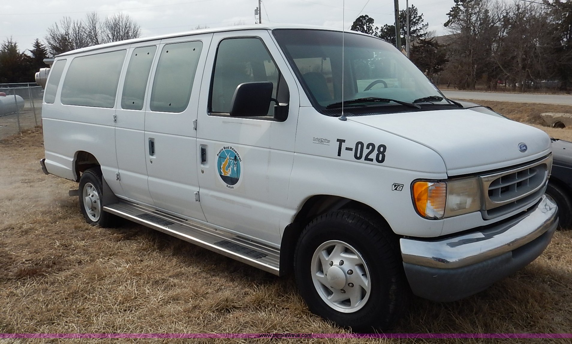 1997 Ford Club Wagon XLT Super van in Mayetta, KS Item I5059 sold