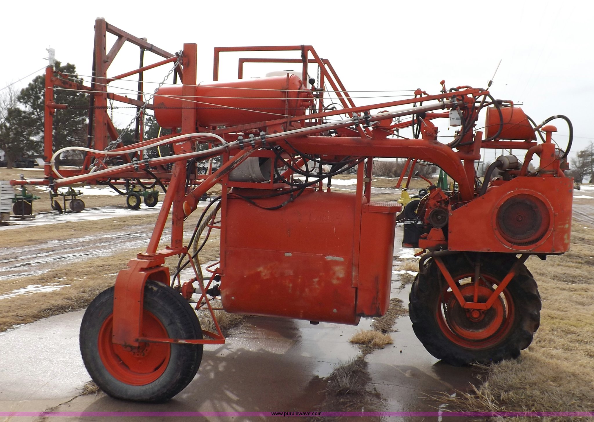 Hahn HiBoy H300 selfpropelled sprayer Item K3217 selling at SOLD