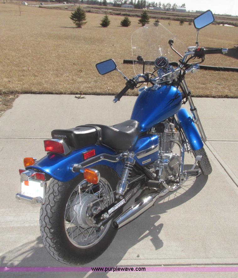 image for item AV9215 2009 Honda Rebel CMX250C motorcycle