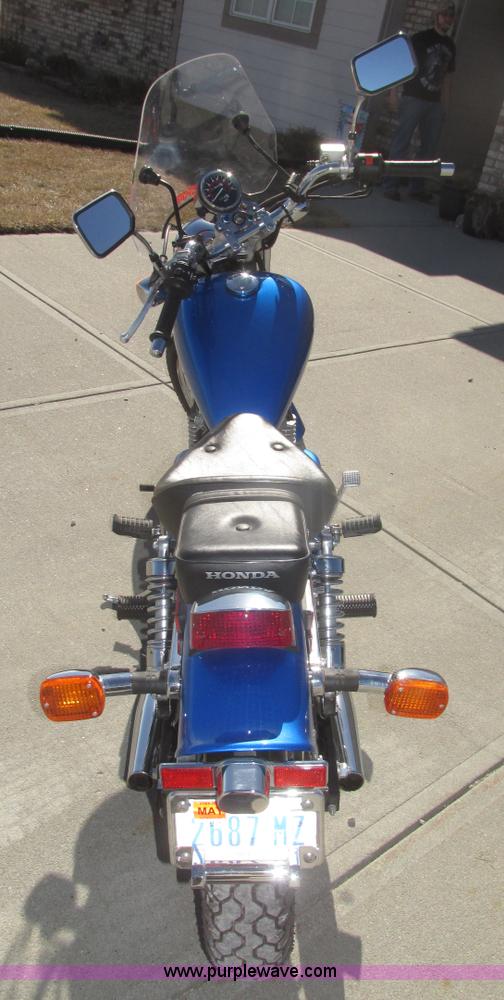 image for item AV9215 2009 Honda Rebel CMX250C motorcycle