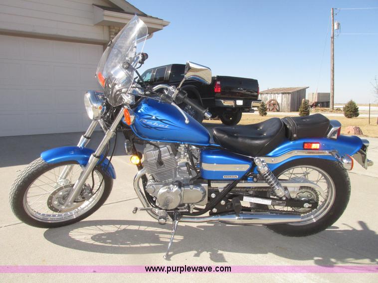 image for item AV9215 2009 Honda Rebel CMX250C motorcycle