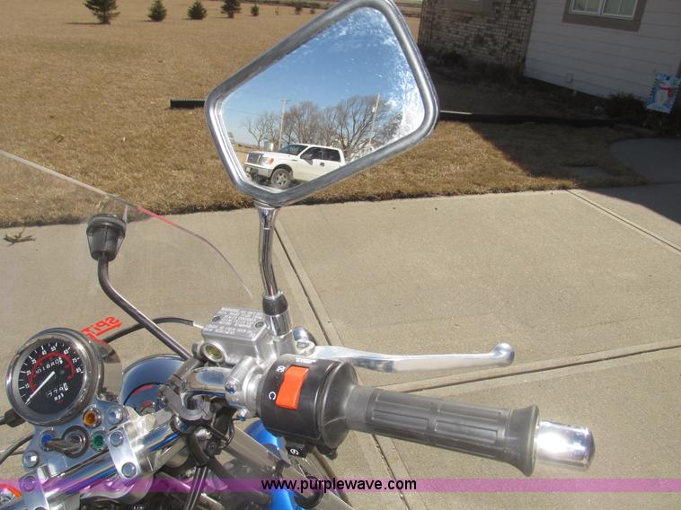 image for item AV9215 2009 Honda Rebel CMX250C motorcycle