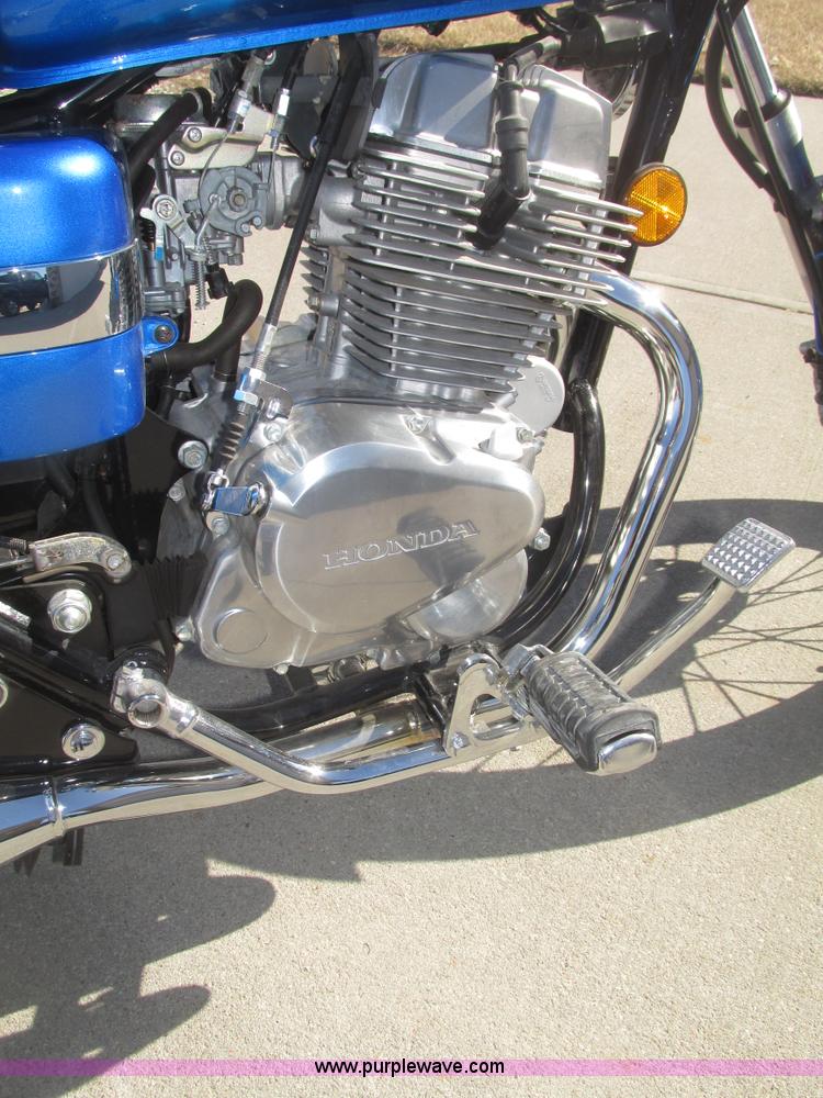 image for item AV9215 2009 Honda Rebel CMX250C motorcycle