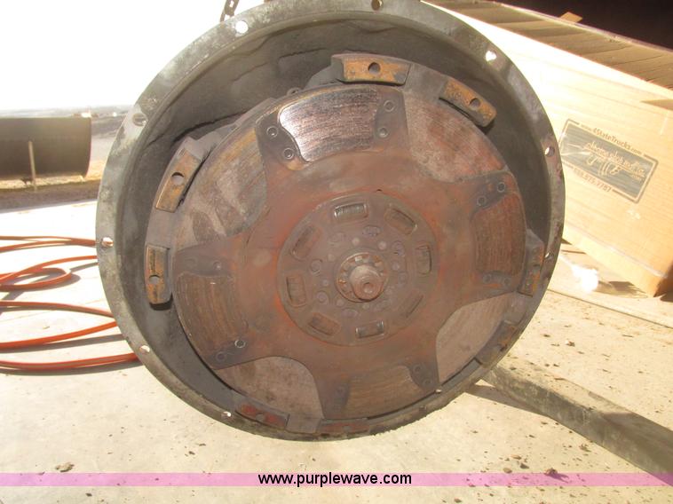 image for item AV9217 Eaton Fuller nine speed manual transmission