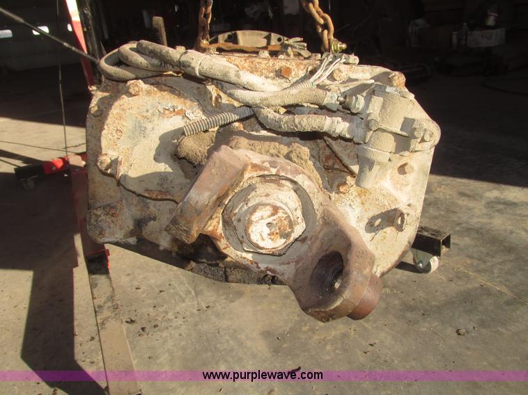 image for item AV9217 Eaton Fuller nine speed manual transmission