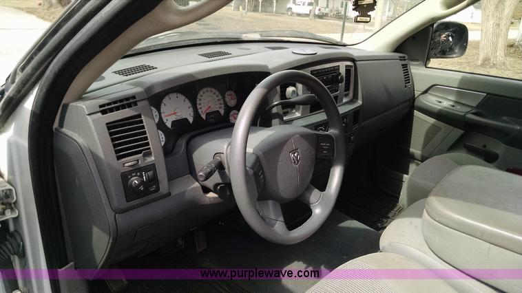 image for item AV9934 2008 Dodge Ram 1500 SLT Big Horn Edition Quad Cab pickup truck