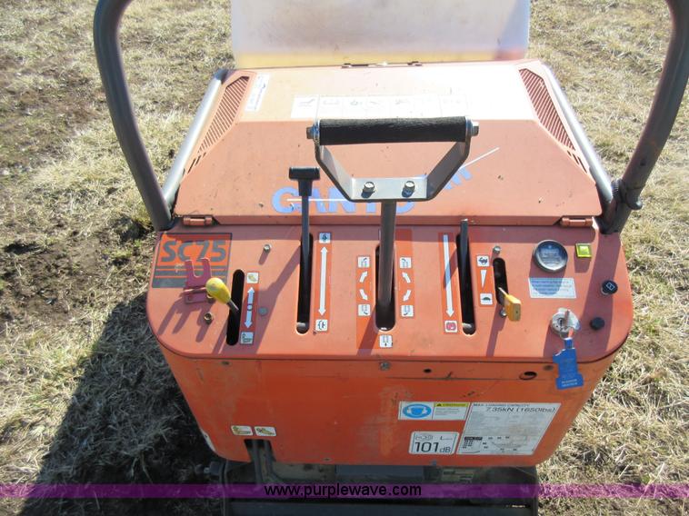 image for item AV9943 2007 Canycom SC75 concrete buggy