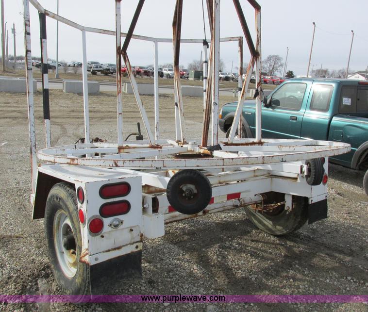 image for item AW9721 1995 Fabrique hose reel trailer