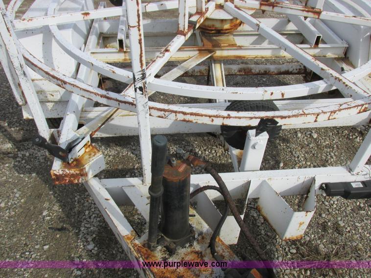 image for item AW9721 1995 Fabrique hose reel trailer