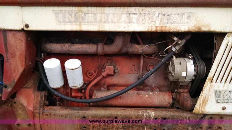 image for item AX9473 1972 International 1066 Turbo tractor