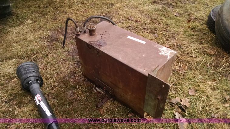 image for item AX9474 30 gallon auxiliary fuel tank