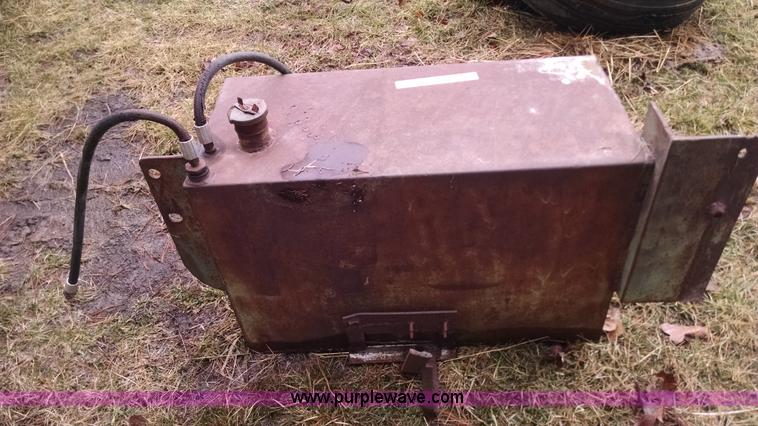 image for item AX9474 30 gallon auxiliary fuel tank