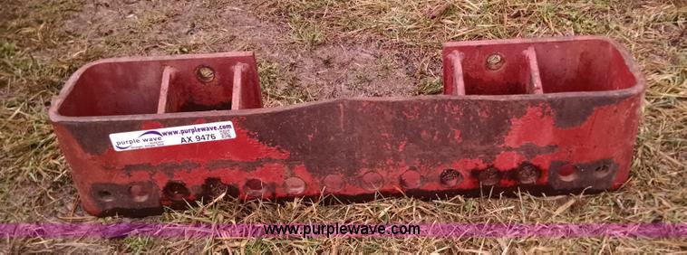 image for item AX9476 International front tractor weight bracket