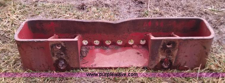 image for item AX9476 International front tractor weight bracket