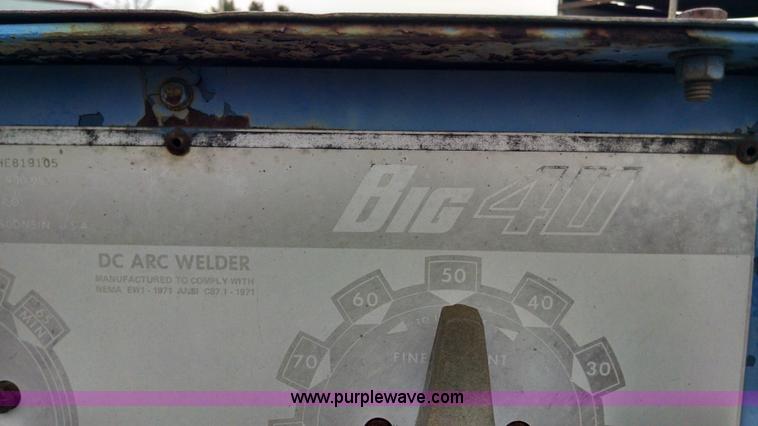 image for item AX9480 Miller Big 40 welder/generator