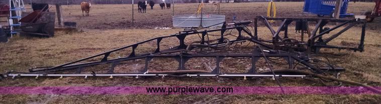 image for item AX9482 Big wheels spray boom