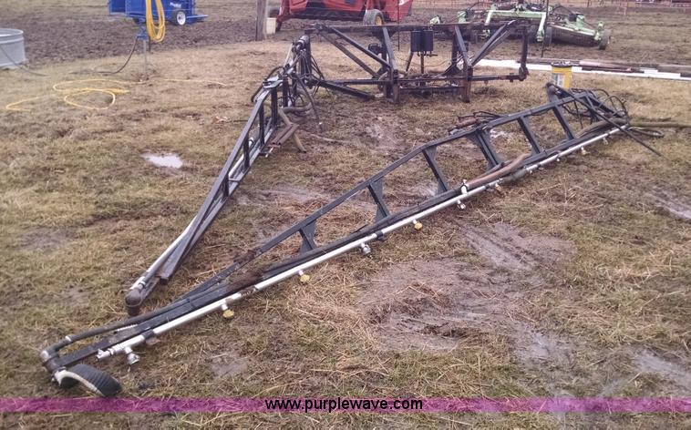 image for item AX9482 Big wheels spray boom