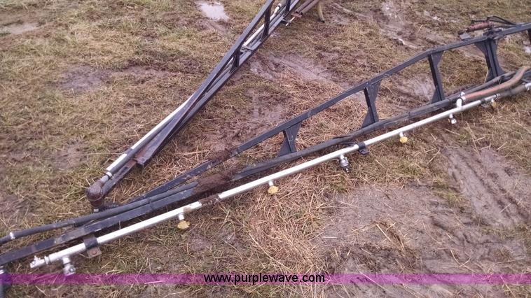 image for item AX9482 Big wheels spray boom