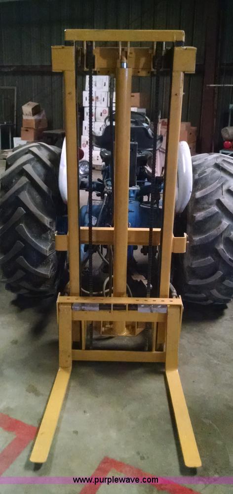 image for item AY9495 Century forklift attachment