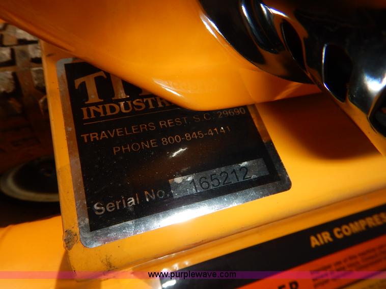 image for item BC9524 Titan air compressor