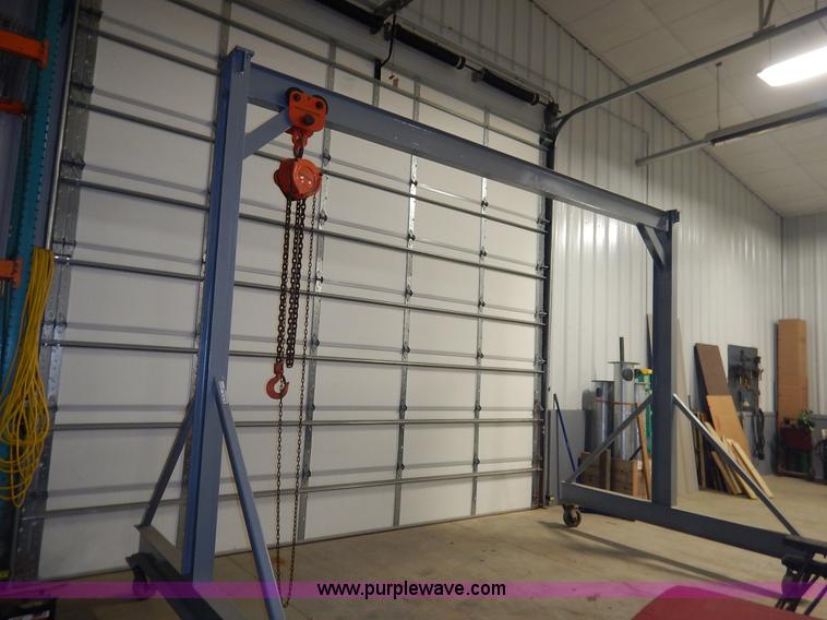 A Frame Hoist >> A Frame Chain Hoist Item Bc9631 Sold April 8 Vehicles A A Frame Hoist >> A Frame Chain Hoist Item Bc9631 Sold April 8 Vehicles A