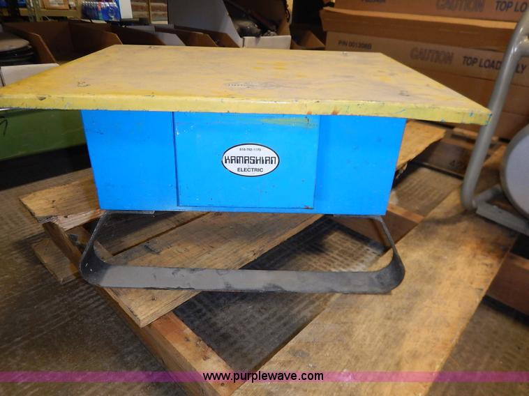 image for item BC9671 Assorted equipment