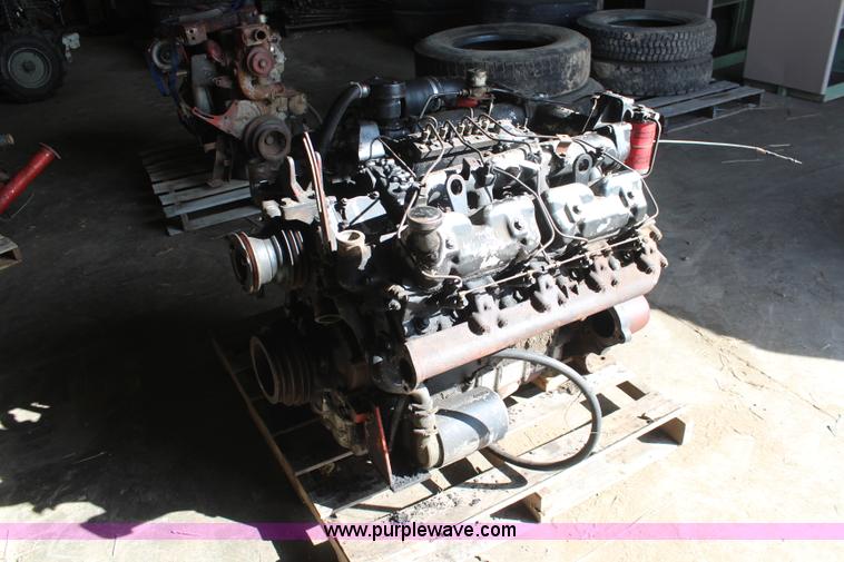 image for item BO9495 Perkins 540 V8 diesel engine