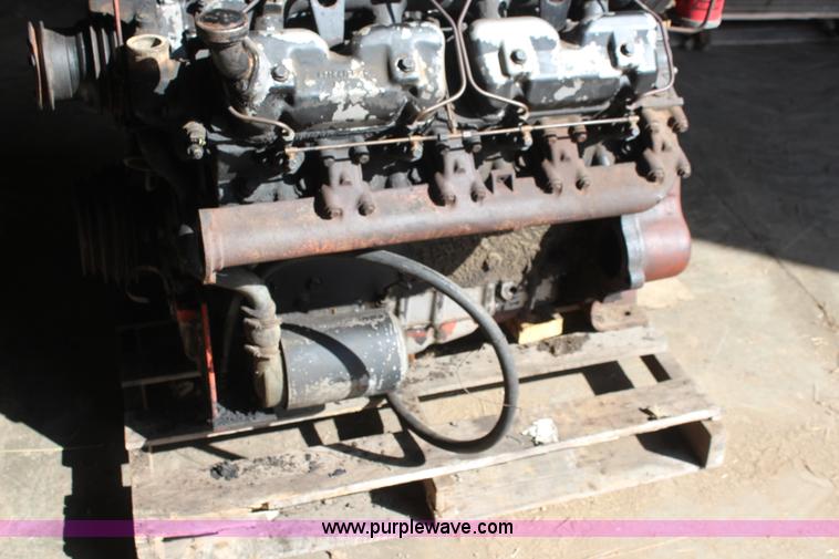 image for item BO9495 Perkins 540 V8 diesel engine