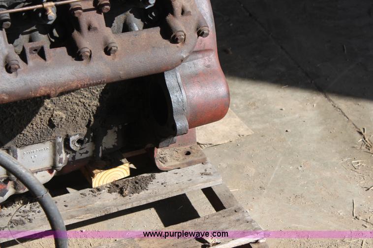 image for item BO9495 Perkins 540 V8 diesel engine