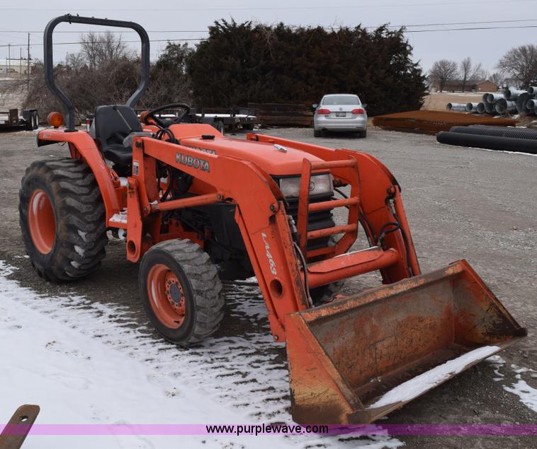 image for item E6224 Kubota L3400HST 4WD tractor