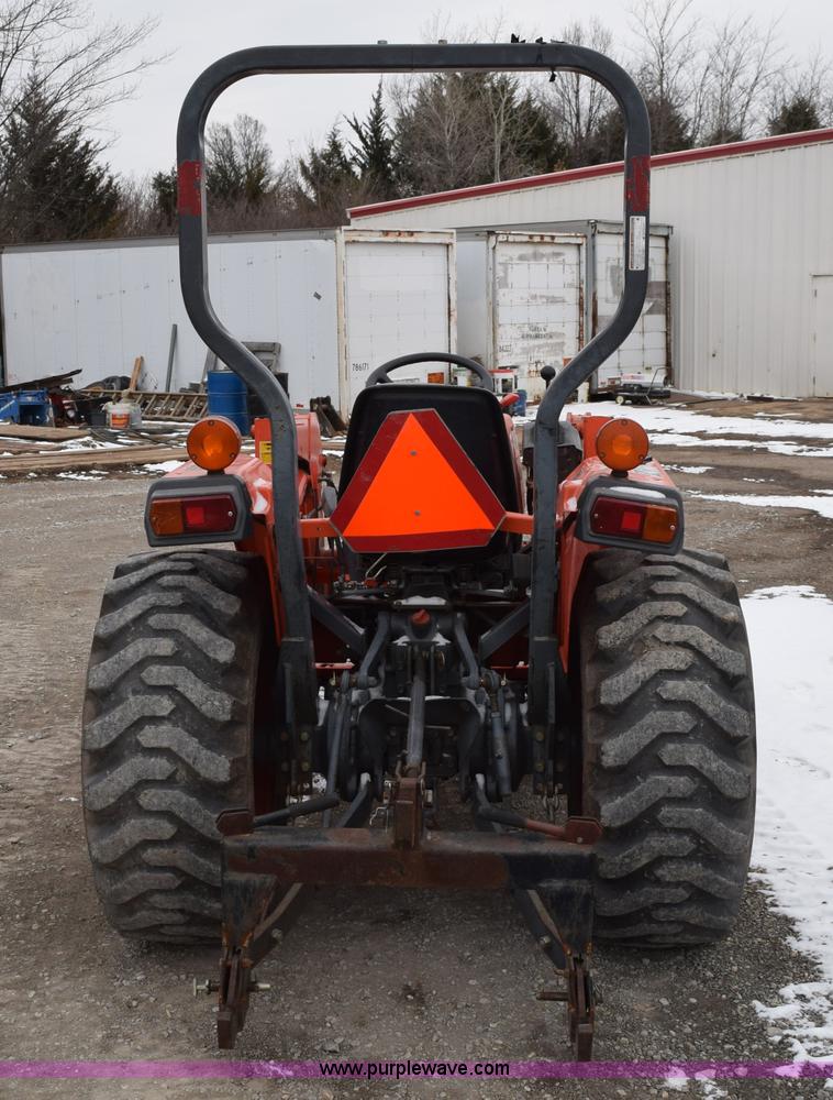 image for item E6224 Kubota L3400HST 4WD tractor