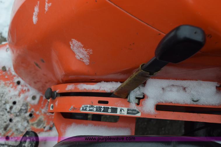 image for item E6224 Kubota L3400HST 4WD tractor