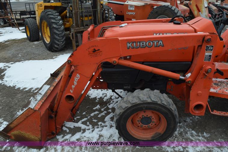 image for item E6224 Kubota L3400HST 4WD tractor