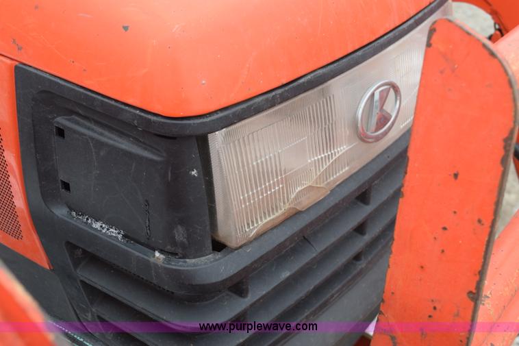 image for item E6224 Kubota L3400HST 4WD tractor