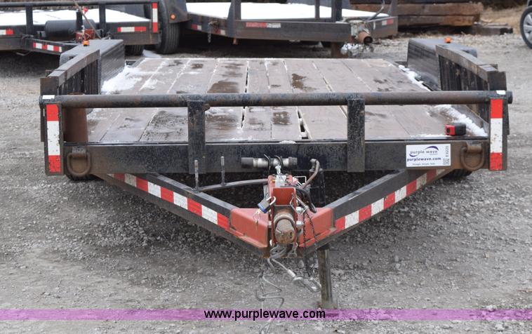image for item E6225 2002 Utility trailer