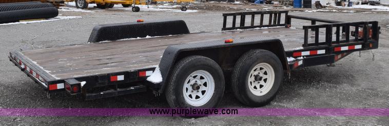 image for item E6225 2002 Utility trailer