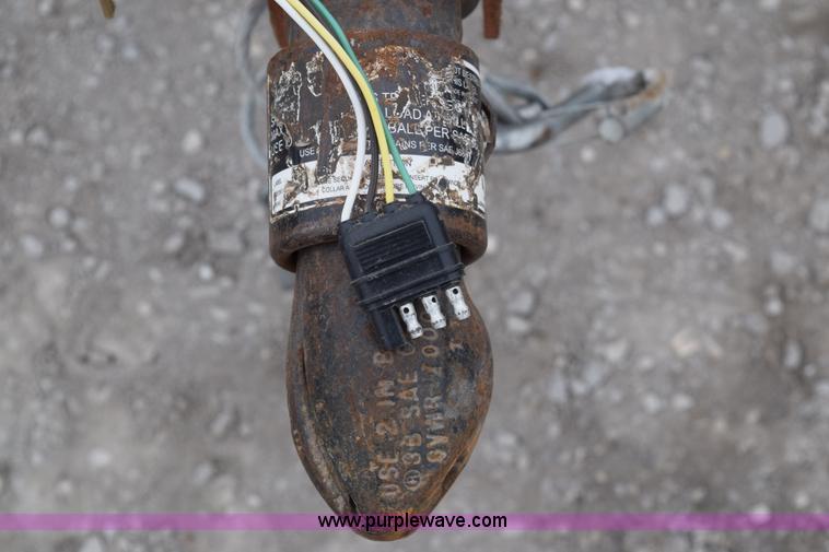 image for item E6225 2002 Utility trailer