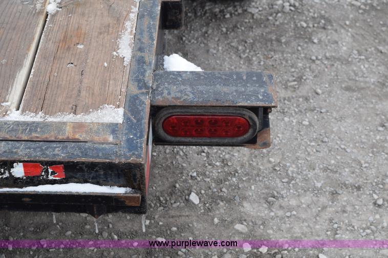 image for item E6225 2002 Utility trailer