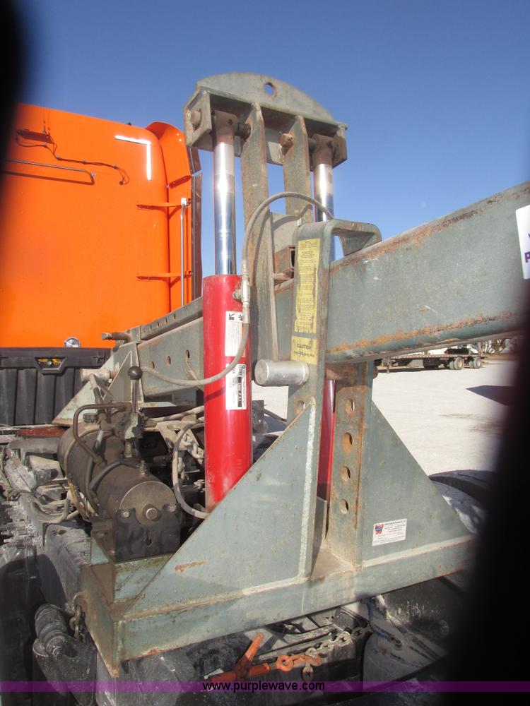 image for item G9754 Walker WW-20 fifth wheel wrecker attachment