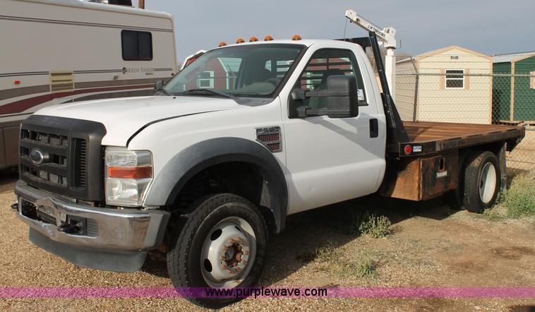 image for item H1573 2009 Ford F550 flatbed truck
