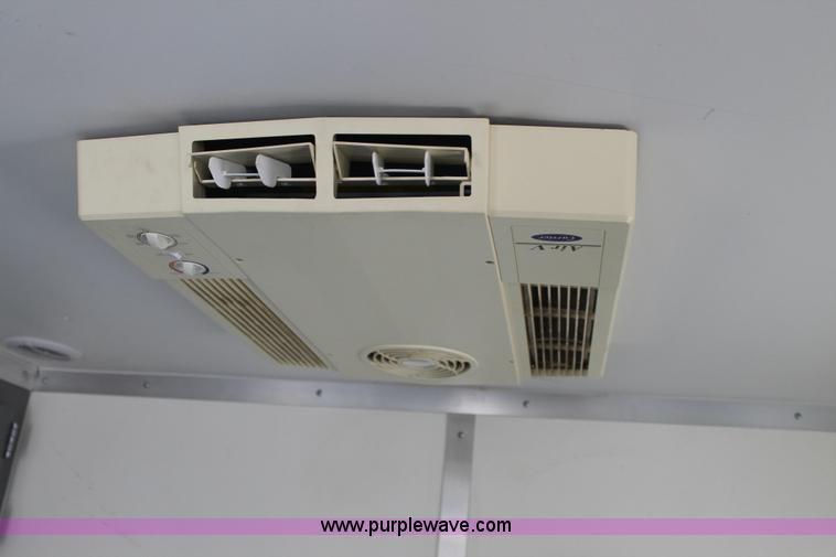 image for item H1576 2002 Coachcraft enclosed fiber optics splitting trailer