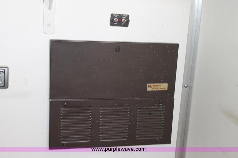 image for item H1576 2002 Coachcraft enclosed fiber optics splitting trailer